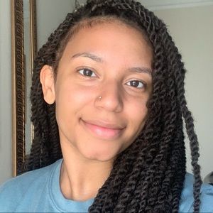 Meet your Posher, Aiyuanna